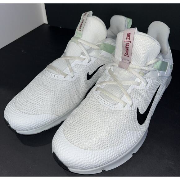 Nike Legend Essential White‎ Pistachio Green Lilac CD0212-100 Women's Sz 9 - Picture 1 of 9